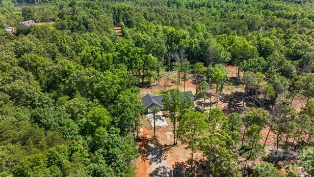 159 Evenfall Lane, Columbus, NC 28722