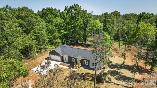 159 Evenfall Lane, Columbus, NC 28722
