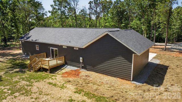 159 Evenfall Lane, Columbus, NC 28722