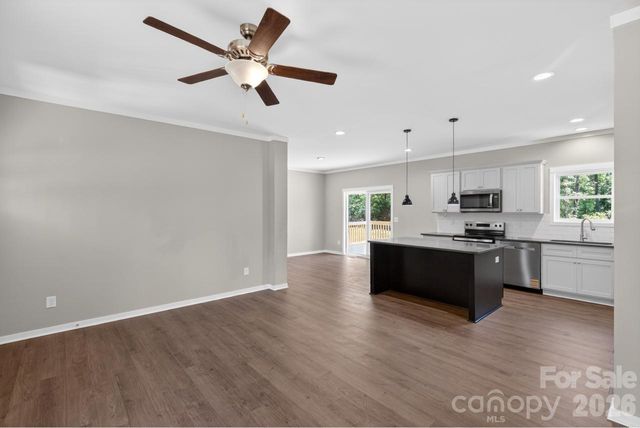 159 Evenfall Lane, Columbus, NC 28722
