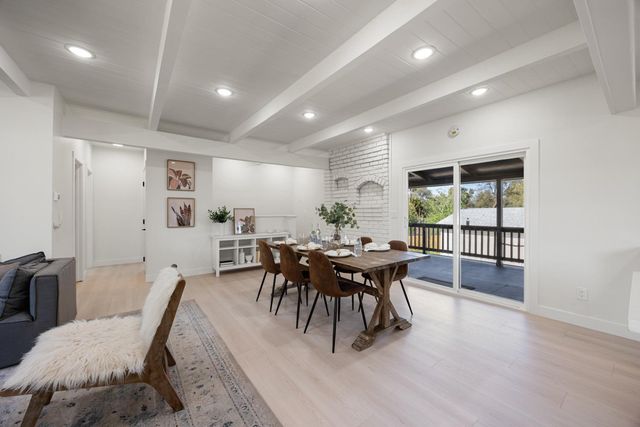 6085 Cavitt Stallman Rd, Granite Bay, CA 95746