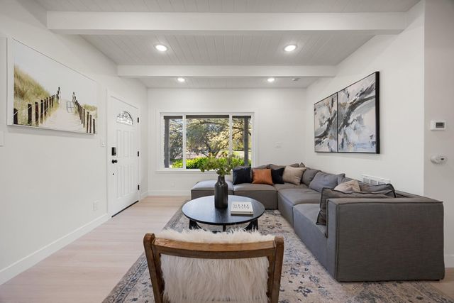 6085 Cavitt Stallman Rd, Granite Bay, CA 95746