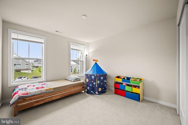 49 TAMARACK CIR, Norristown, PA 19403