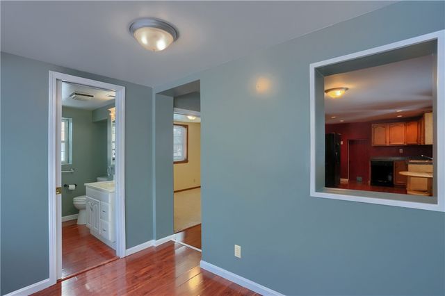 9 13th St, Bessemer, PA 16112