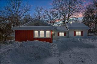 9 13th St, Bessemer, PA 16112