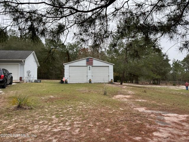 1134 CORAL FARMS Road, Florahome, FL 32140