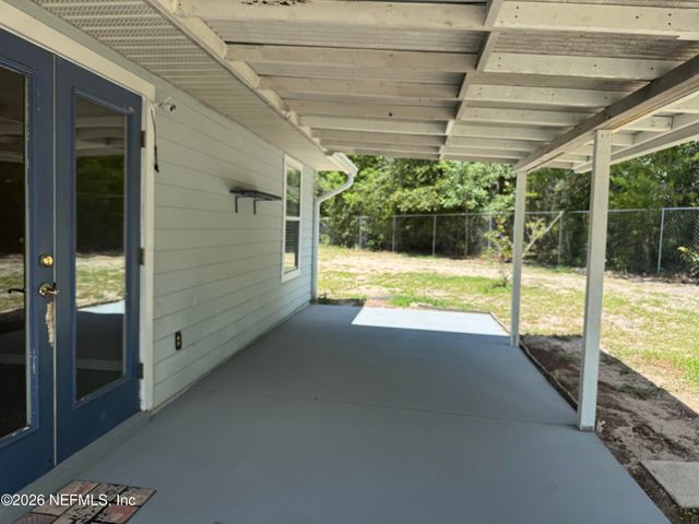 1134 CORAL FARMS Road, Florahome, FL 32140