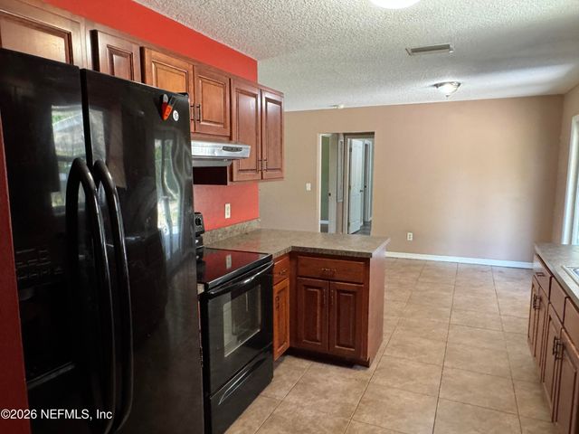1134 CORAL FARMS Road, Florahome, FL 32140