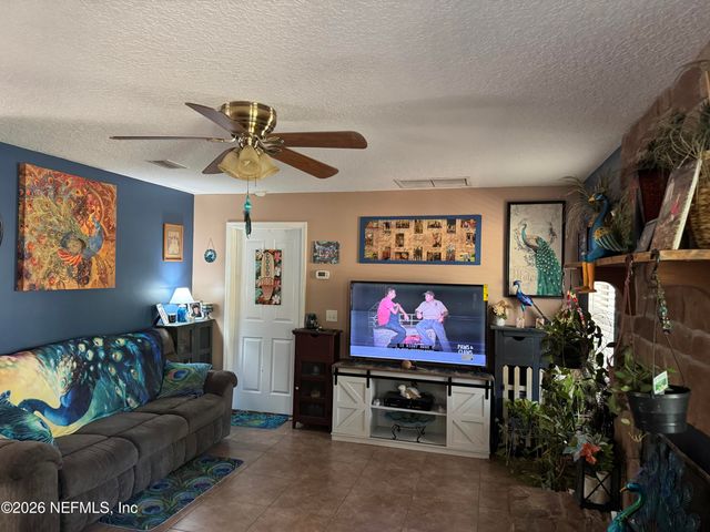 1134 CORAL FARMS Road, Florahome, FL 32140