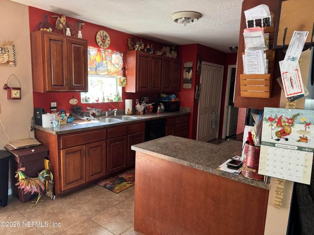1134 CORAL FARMS Road, Florahome, FL 32140