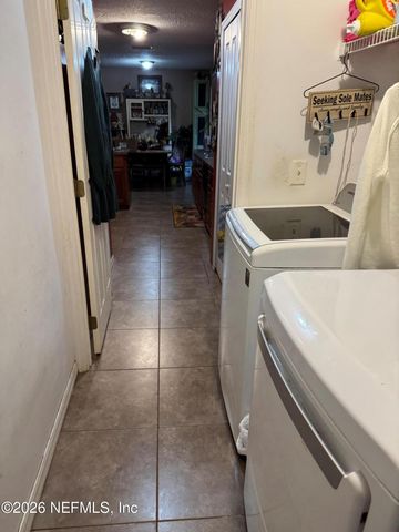 1134 CORAL FARMS Road, Florahome, FL 32140