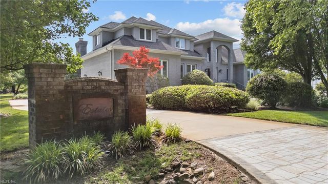 1865 S Woodside LN, Virginia Beach, VA 23454