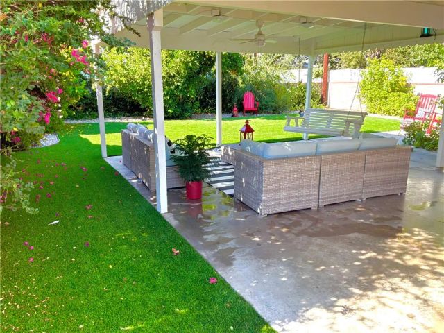 17415 Victory, Lake Balboa, CA 91406