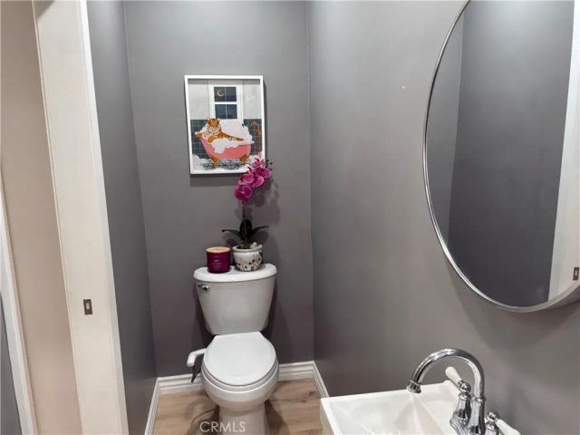 17415 Victory, Lake Balboa, CA 91406