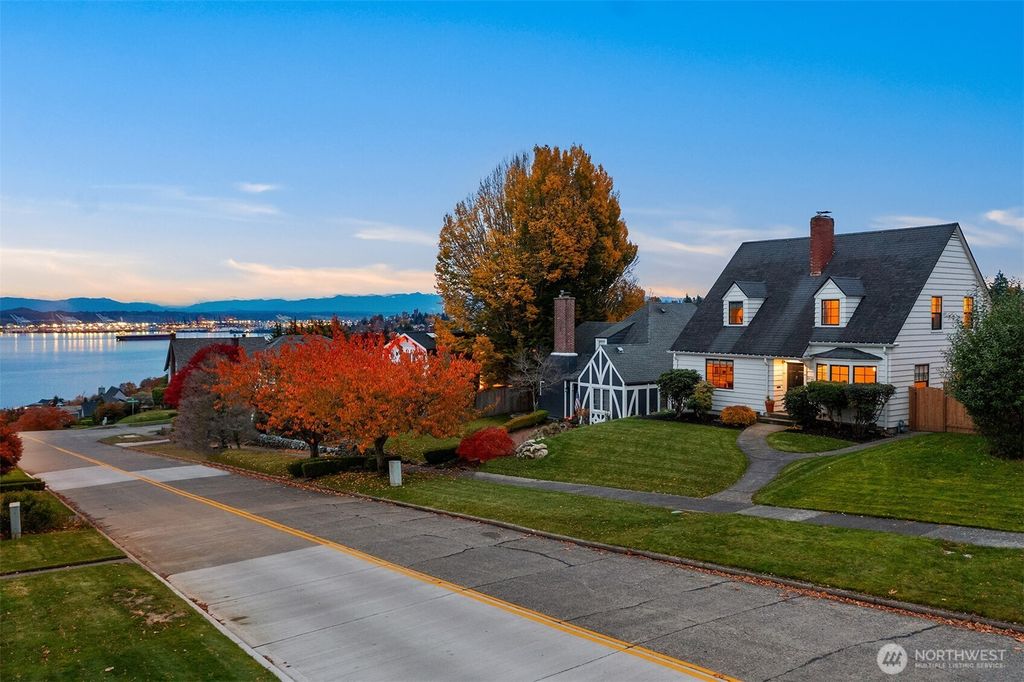 3718 N 36th Street, Tacoma, WA 98407