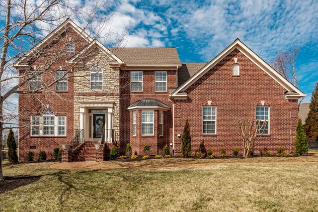 1108 Rossifer Ct, Gallatin, TN 37066