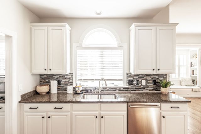 1108 Rossifer Ct, Gallatin, TN 37066