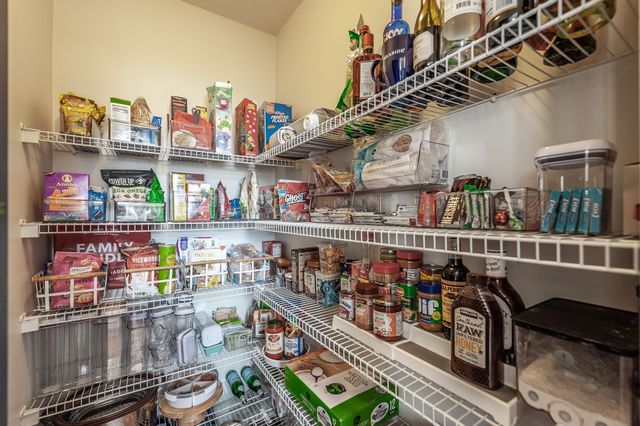 1108 Rossifer Ct, Gallatin, TN 37066