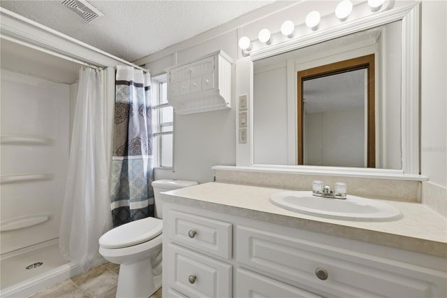 17500 NE 39TH COURT, Citra, FL 32113