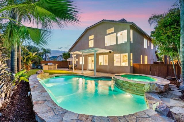 725 Bandak, San Marcos, CA 92069