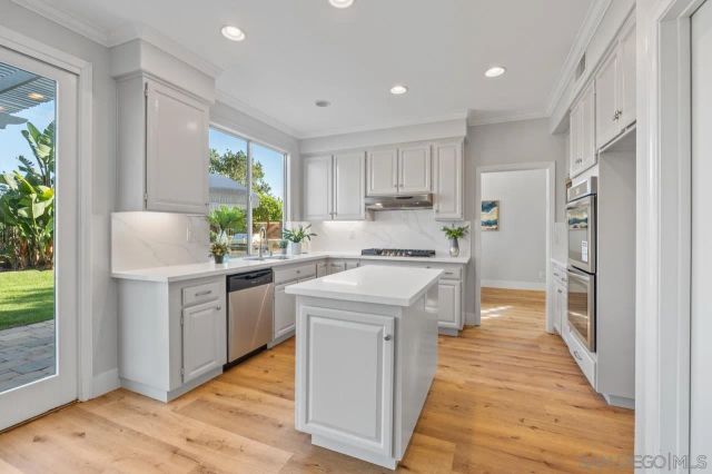 725 Bandak, San Marcos, CA 92069