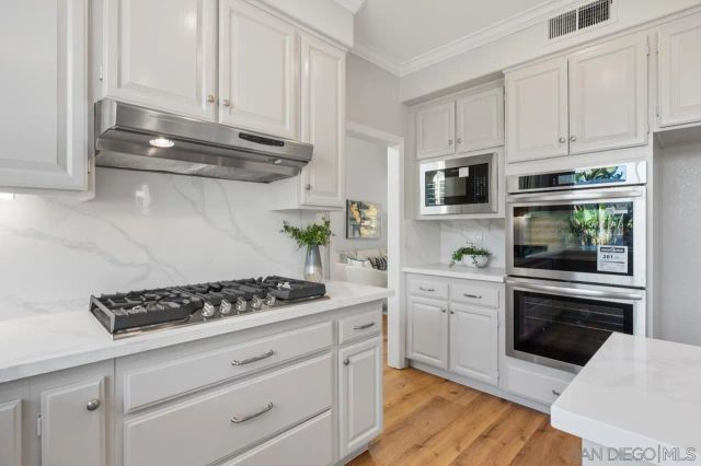 725 Bandak, San Marcos, CA 92069