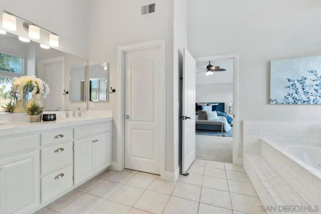 725 Bandak, San Marcos, CA 92069