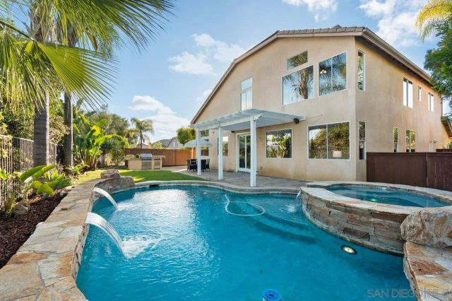 725 Bandak, San Marcos, CA 92069