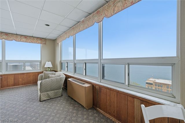 12520 Edgewater Drive 1009, Lakewood, OH 44107