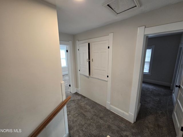 1318 N Superior Street, Toledo, OH 43604