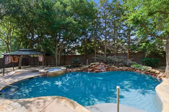 605 Blair Court, Southlake, TX 76092