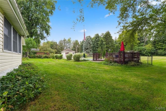 7323 Manlius Center Road, Manlius, NY 13057