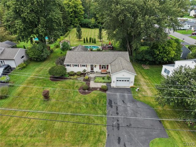 7323 Manlius Center Road, Manlius, NY 13057