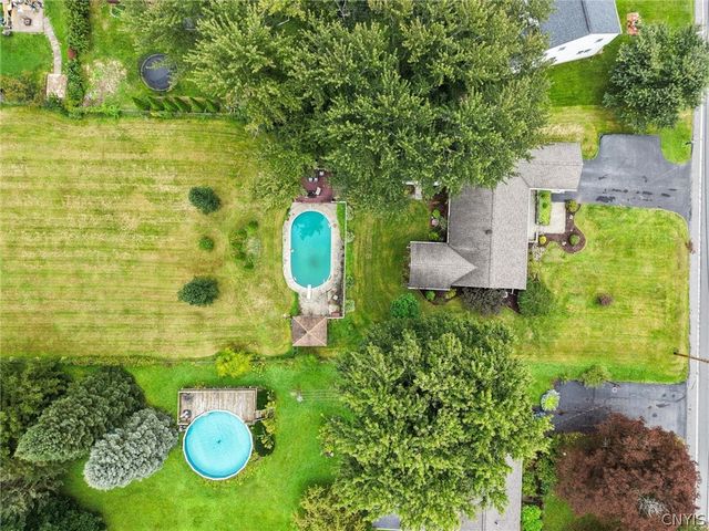7323 Manlius Center Road, Manlius, NY 13057