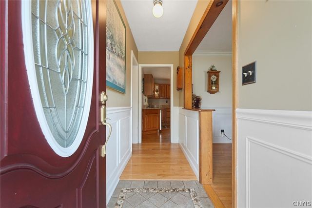 7323 Manlius Center Road, Manlius, NY 13057