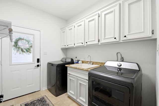 1846 Raintree Circle, Seabrook, TX 77586