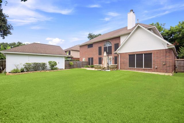1846 Raintree Circle, Seabrook, TX 77586