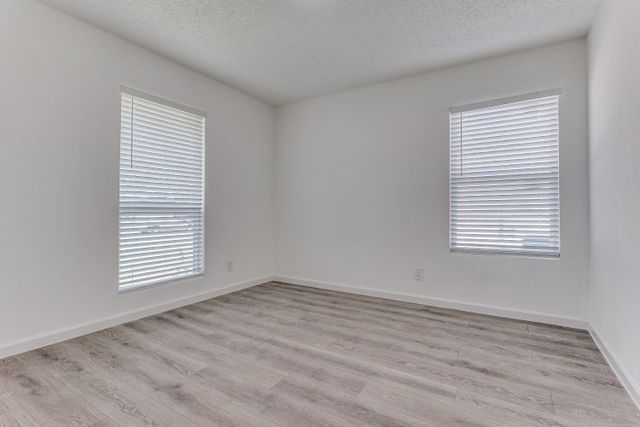 944 Old Orchard Road, Garland, TX 75041