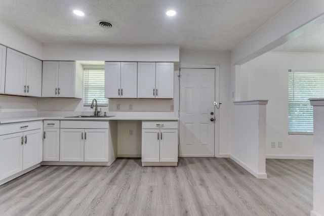 944 Old Orchard Road, Garland, TX 75041
