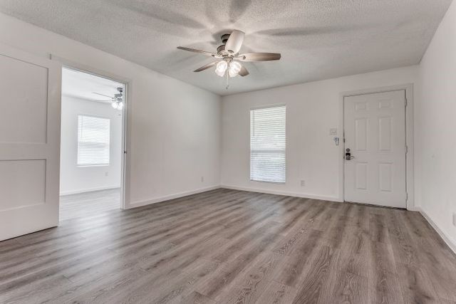 944 Old Orchard Road, Garland, TX 75041