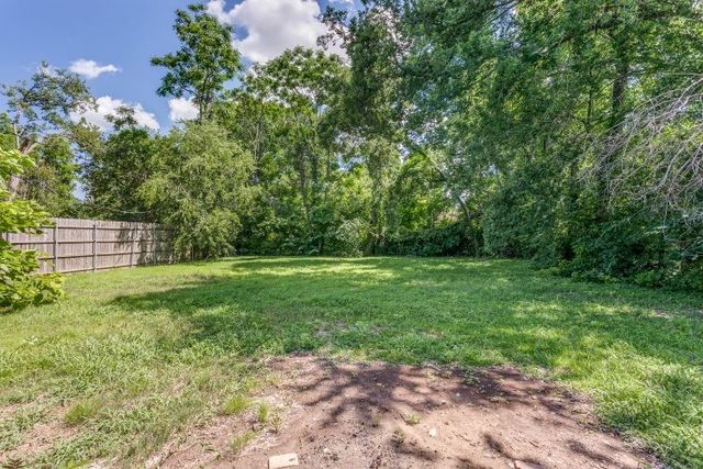 944 Old Orchard Road, Garland, TX 75041