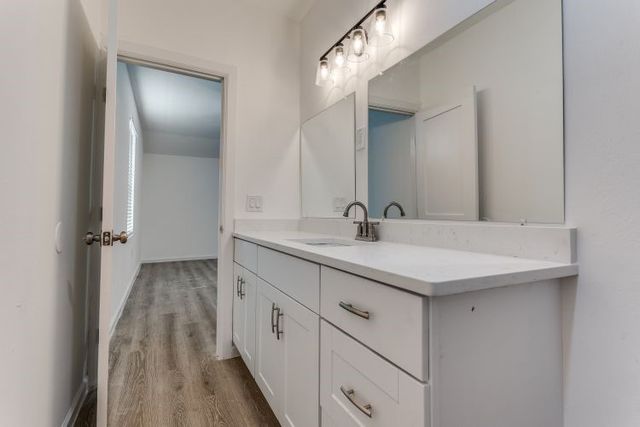 944 Old Orchard Road, Garland, TX 75041