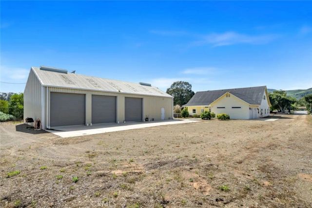 1696 Los Osos Valley Road, Los Osos, CA 93402
