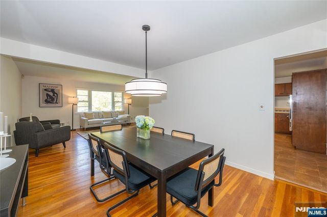 7 Waddington, West Orange, NJ 07052