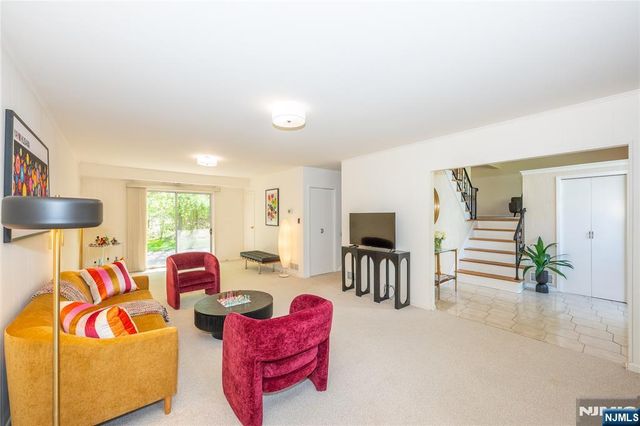 7 Waddington, West Orange, NJ 07052