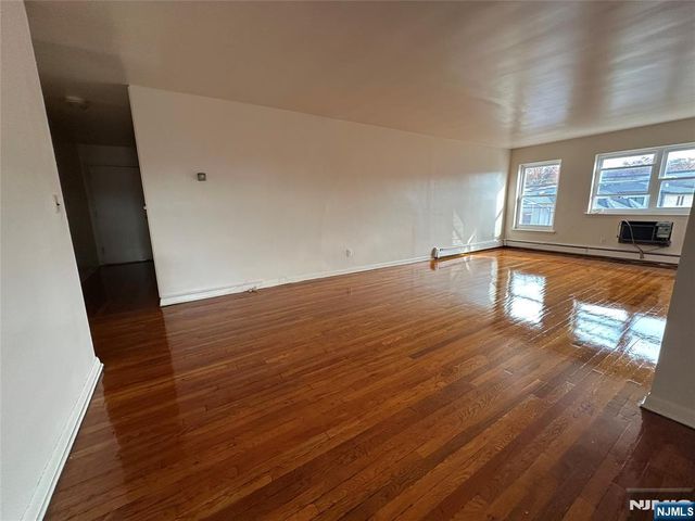 475 Grand Avenue 1C, Palisades Park, NJ 07650