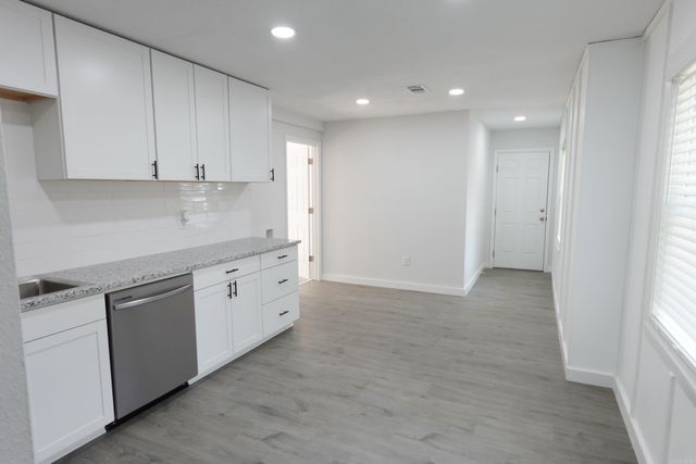 2107 Broadview Ave., Conway, AR 72034