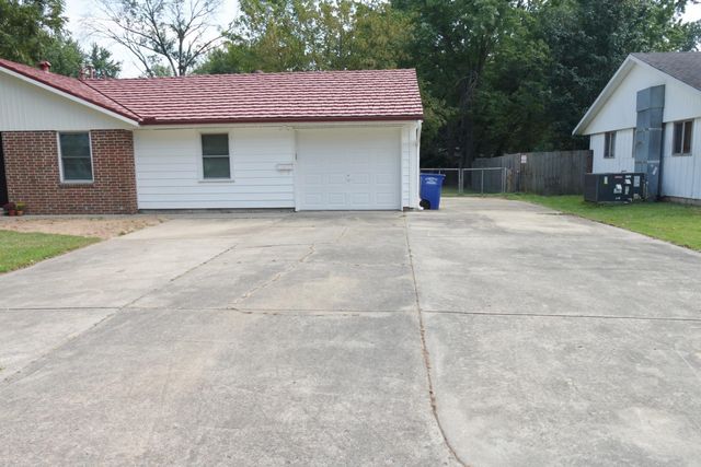 2107 Broadview Ave., Conway, AR 72034
