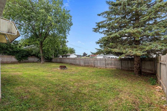 503 S SHAWANO STREET, New London, WI 54961