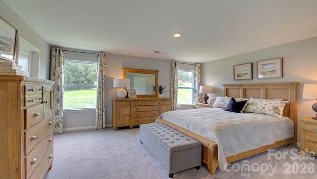 73 Ridgehaven Drive, Waynesville, NC 28786